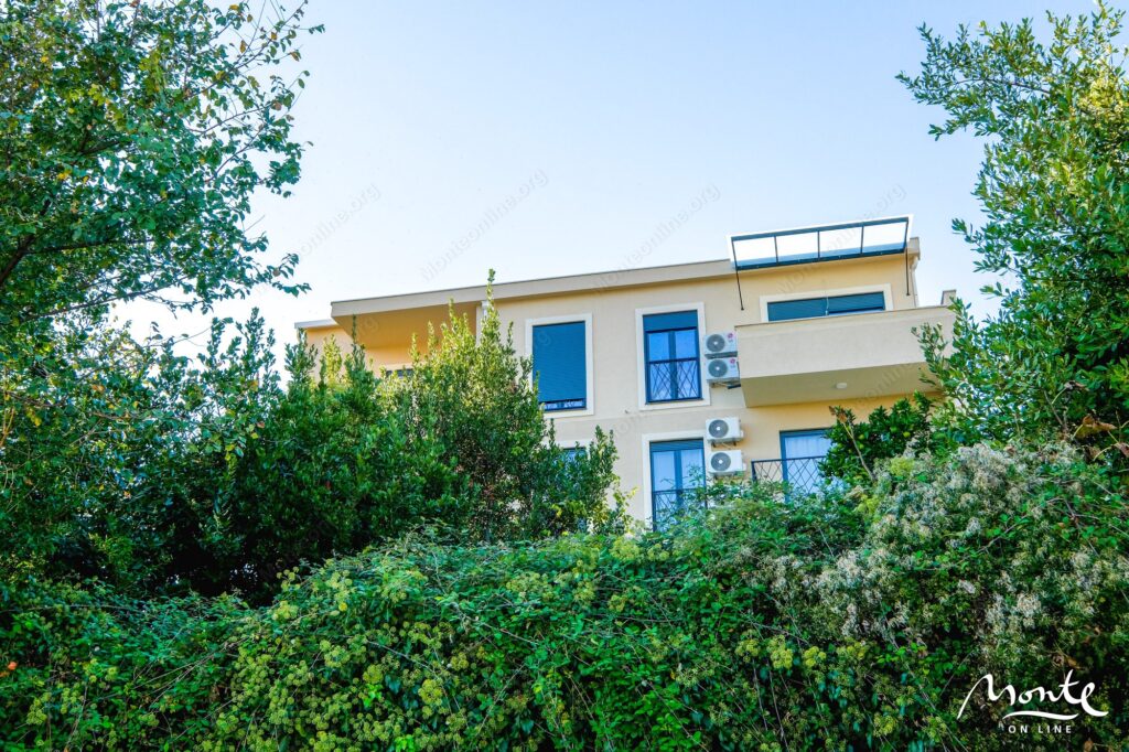 Apartament 2sp Tivat 02