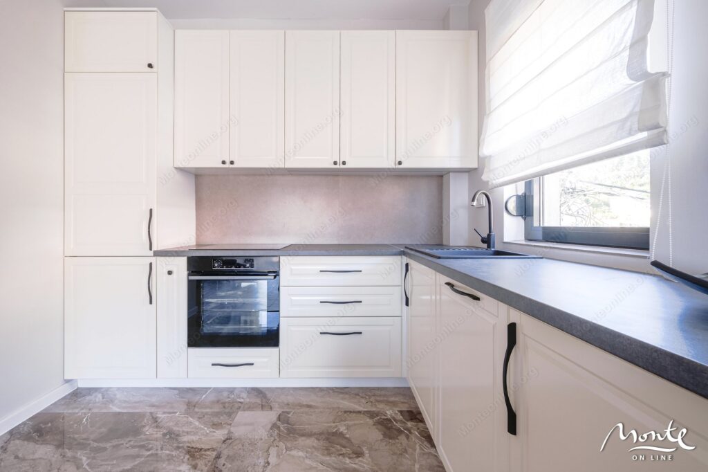 Apartament 2sp Tivat 15