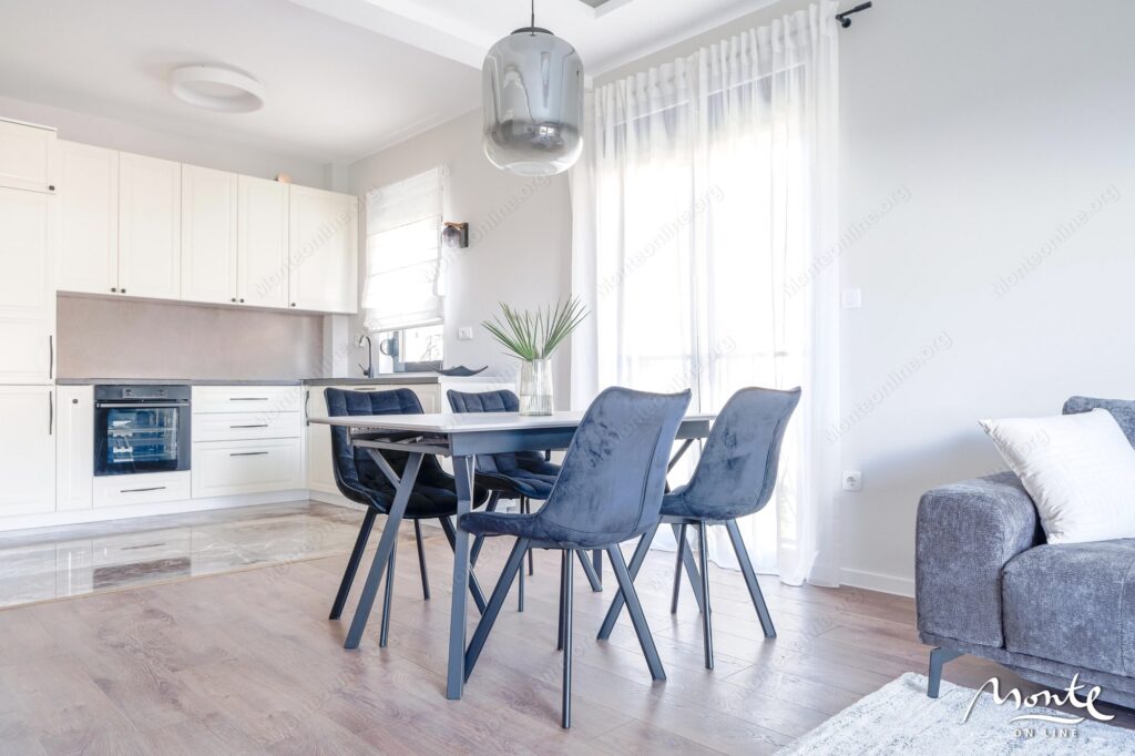 Apartament 2sp Tivat 28