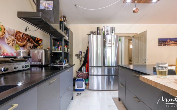 Taun Haus 4sp Lastva Grbalska 08