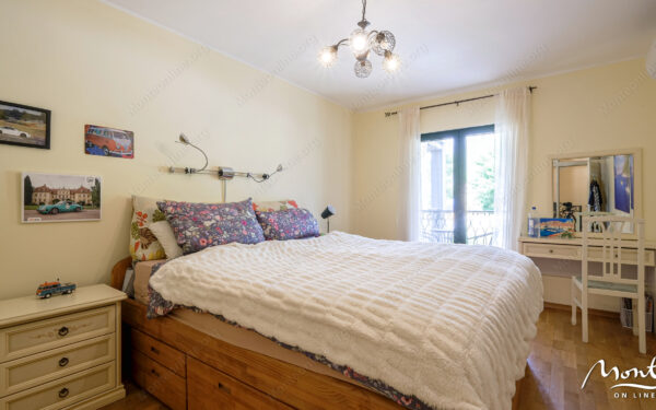 Taun Haus 4sp Lastva Grbalska 29