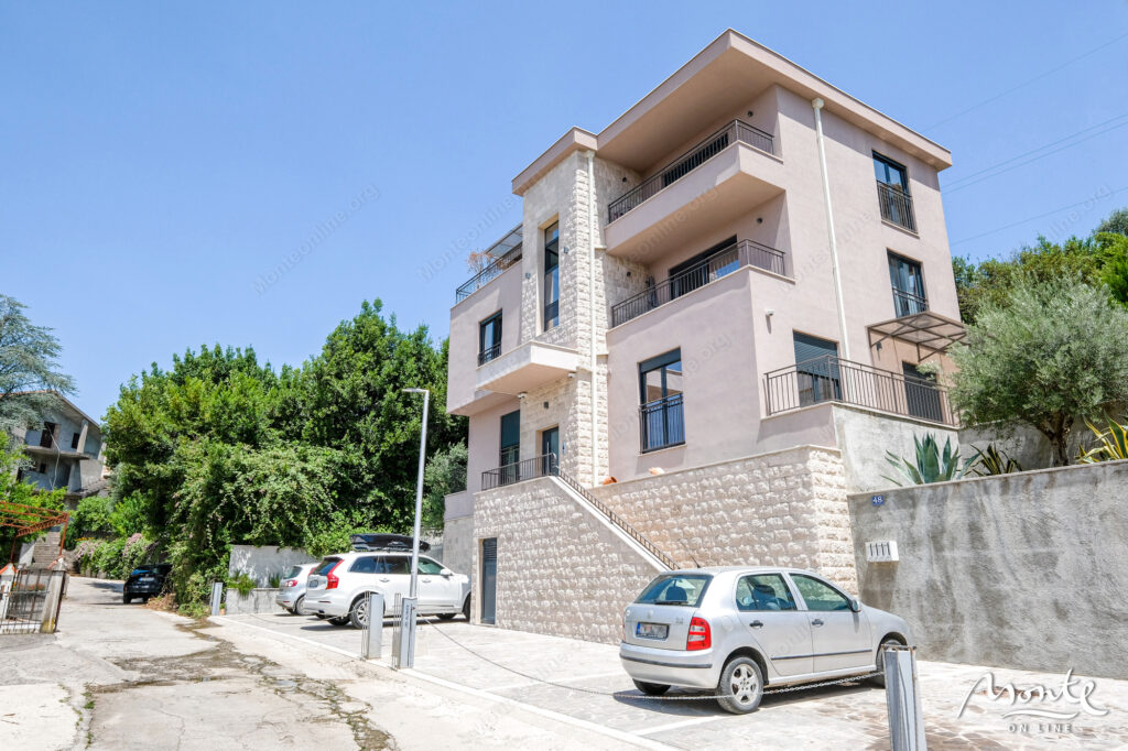 Apartament 3sp centr Tivat 27