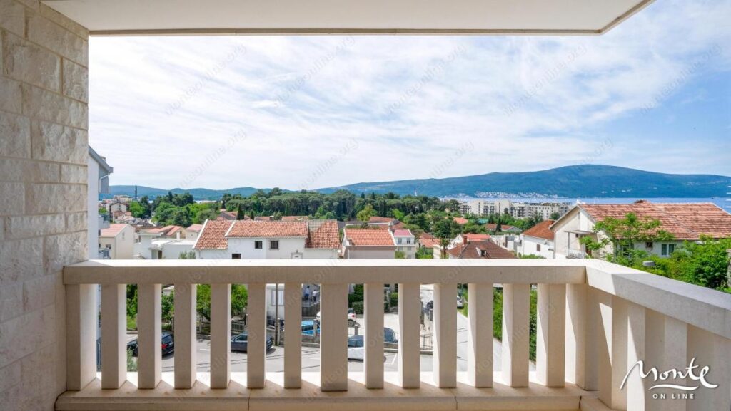 kvartira s 1 spalnej v novom dome v czentre tivata 01