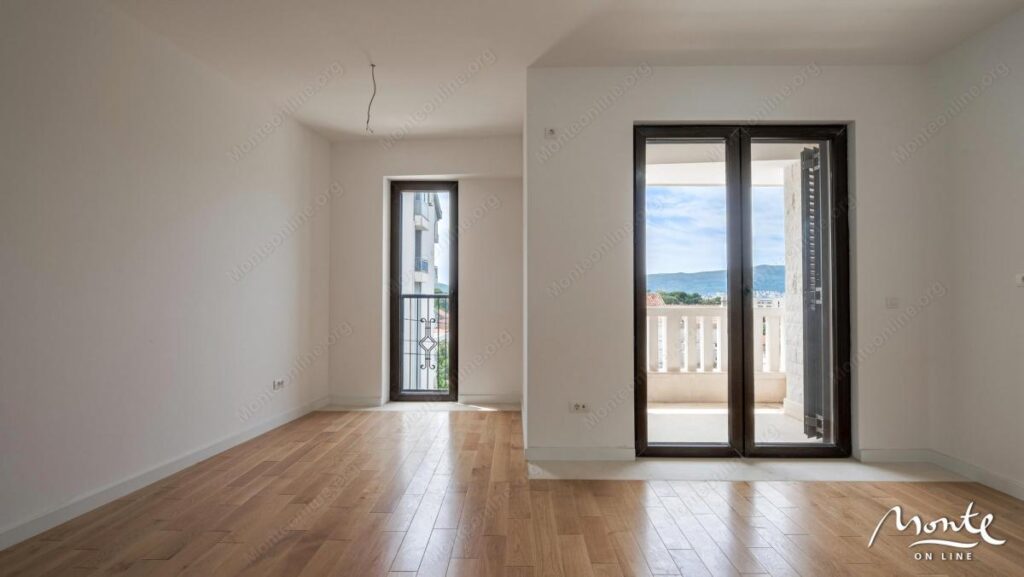 kvartira s 1 spalnej v novom dome v czentre tivata 15