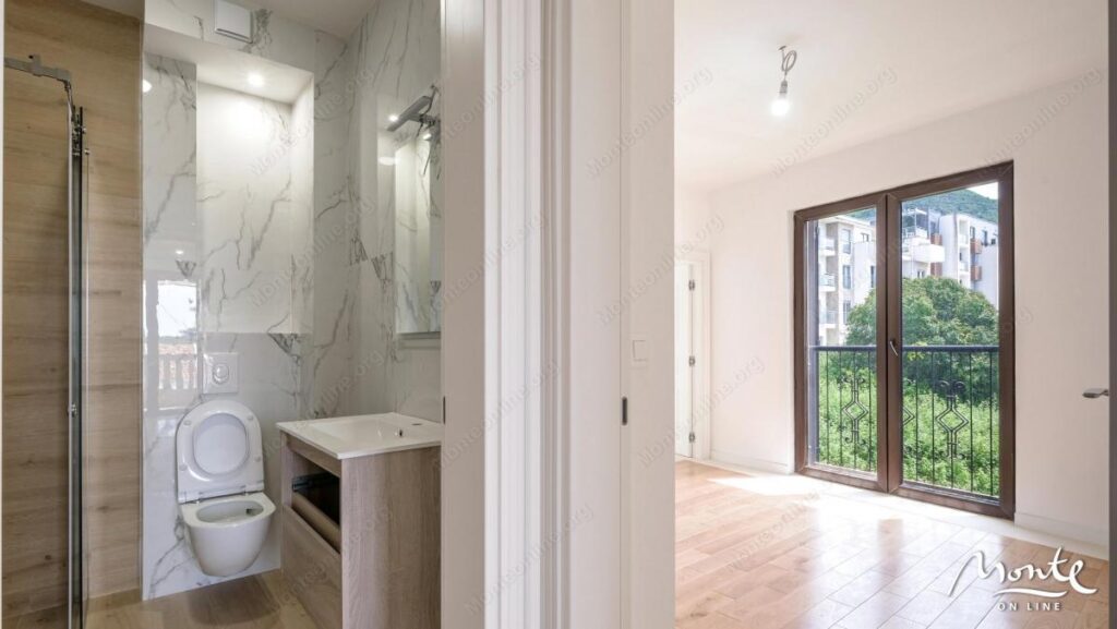 kvartira s 1 spalnej v novom dome v czentre tivata 18