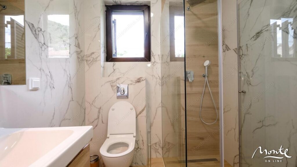 kvartira s 1 spalnej v novom dome v czentre tivata 25