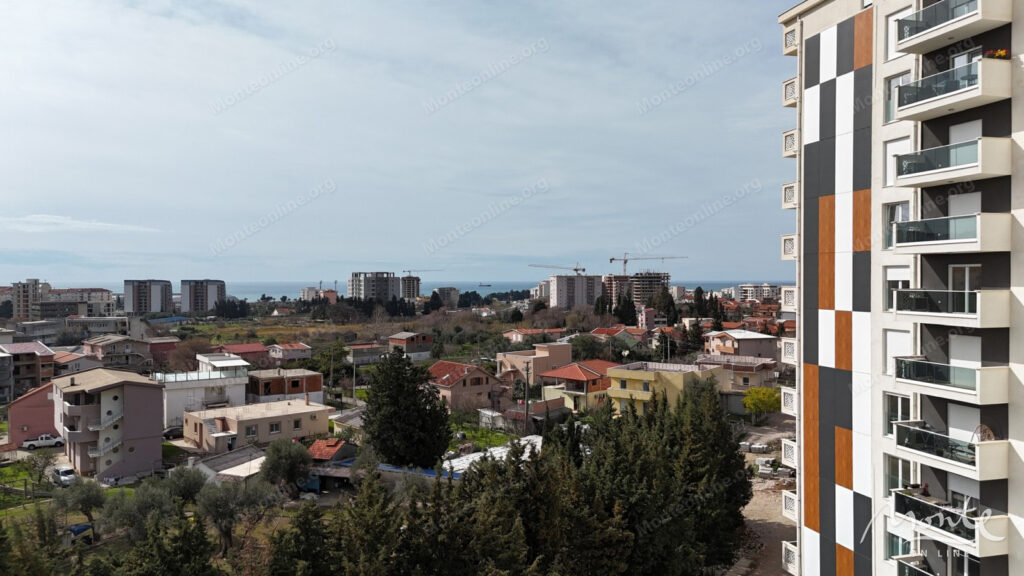 kvartira s 2 spalnyami v novom komplekse s bascejnom v bare 14