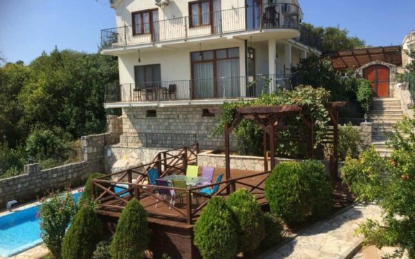 PHOTO 2024 08 20 18 40 31 10