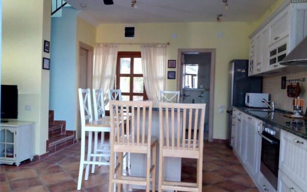 PHOTO 2024 08 20 18 40 34