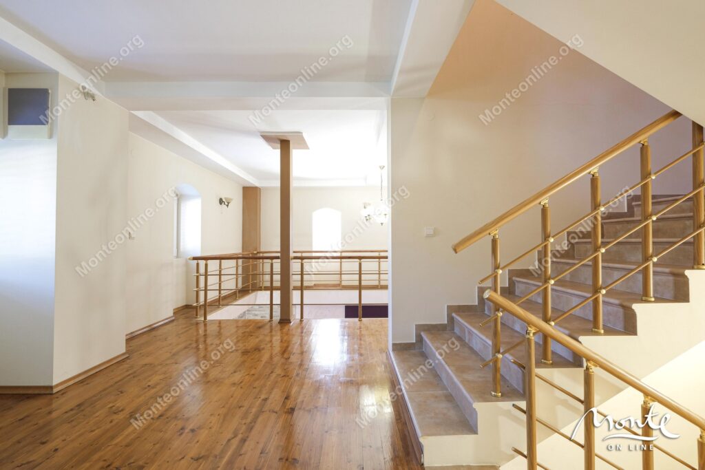 Villa 4 sp Kamenari 34