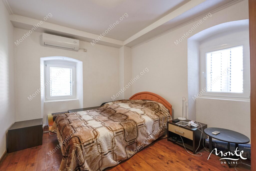 Villa 4 sp Kamenari 45