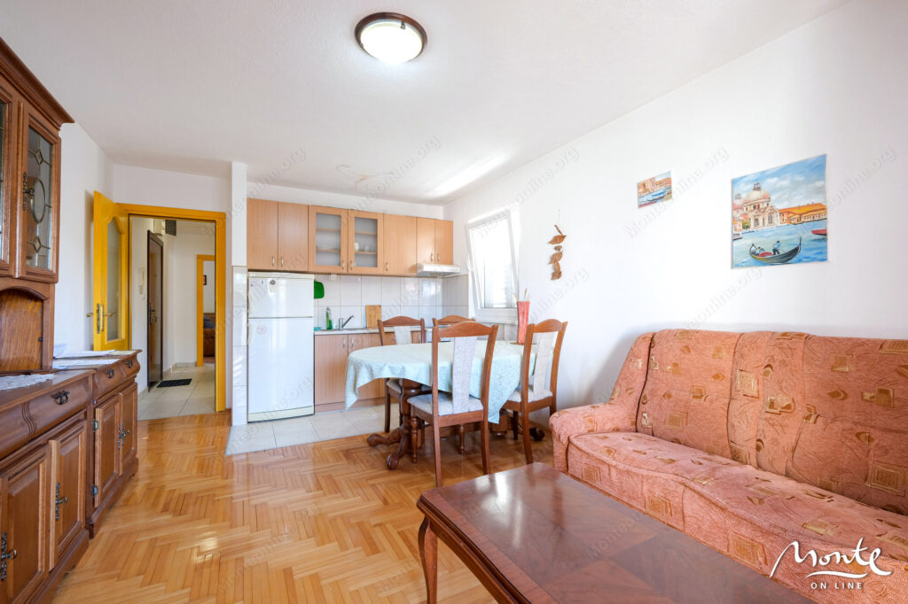 Apartament 2sp Selyanovo Tivat 06