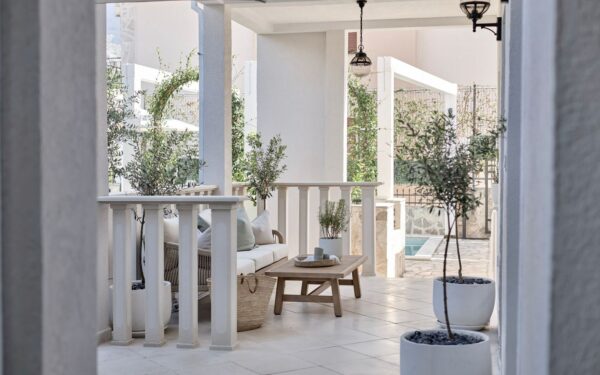 f8315f94 1a59 4808 850e 33c3cb83c254