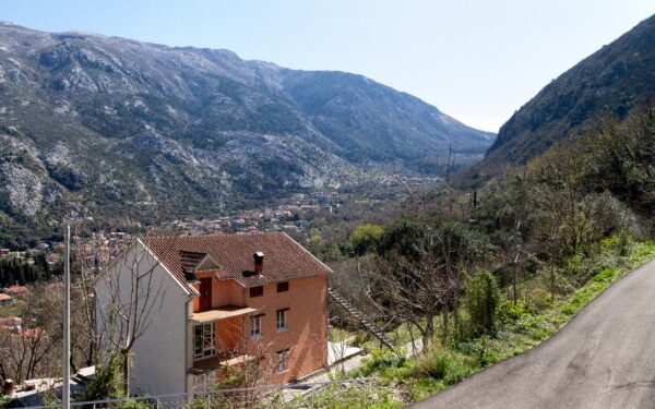 kvartira v novom elitnom komplekse nedaleko ot starogo goroda 30