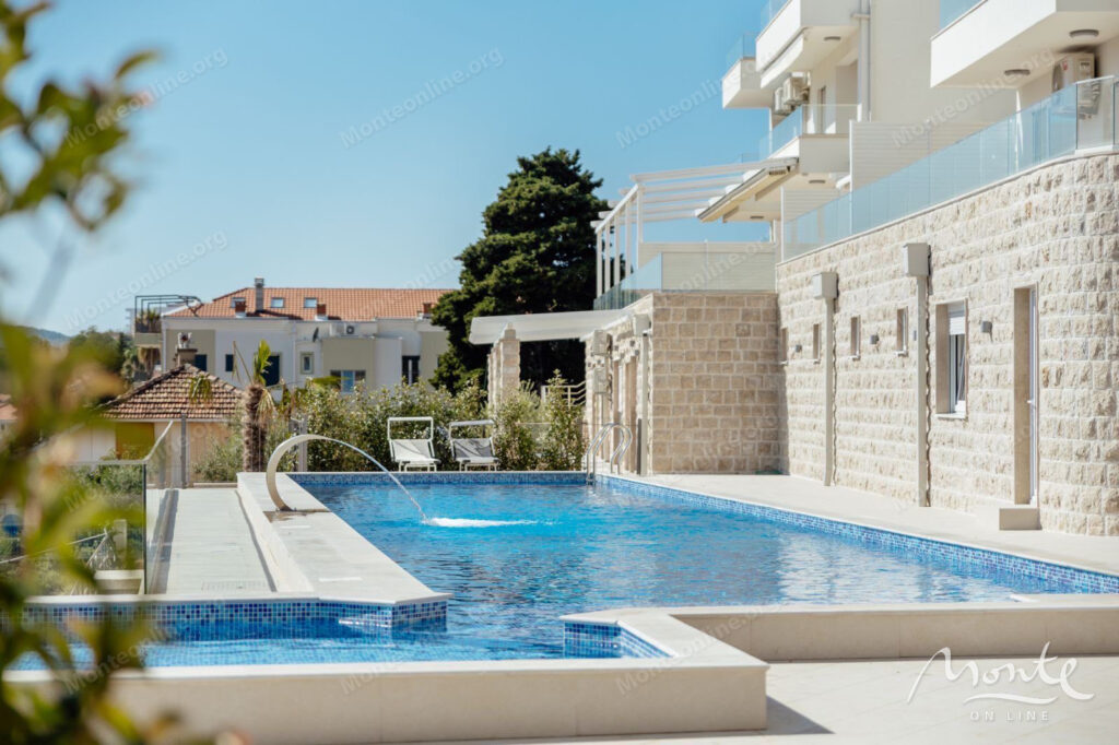 2 spalnaya kvartira s vidom na more i bolshoj terrasoj v elitnom komplekse v baoshichi herczeg novi new 03