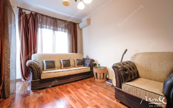 Apartament 2 sp Prcanj 12