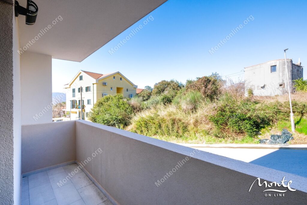 Apartament 2 sp Tivat 09