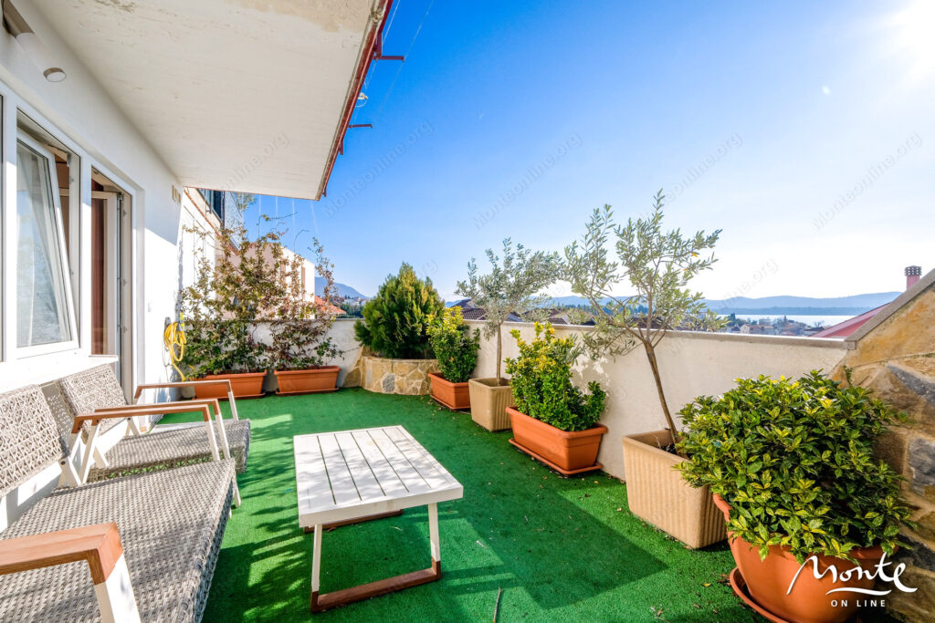 Apartament 2sp Tivat 12