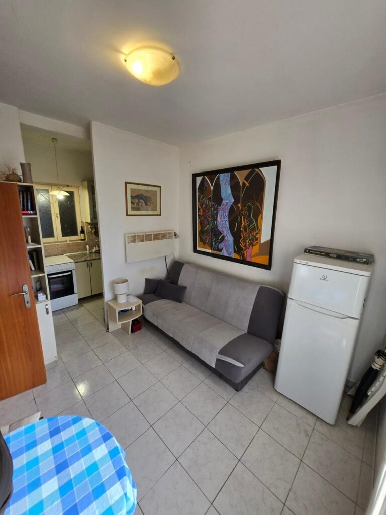 apartament s 1 spalnej na pervoj linii s vidom na more v herczeg novi 02