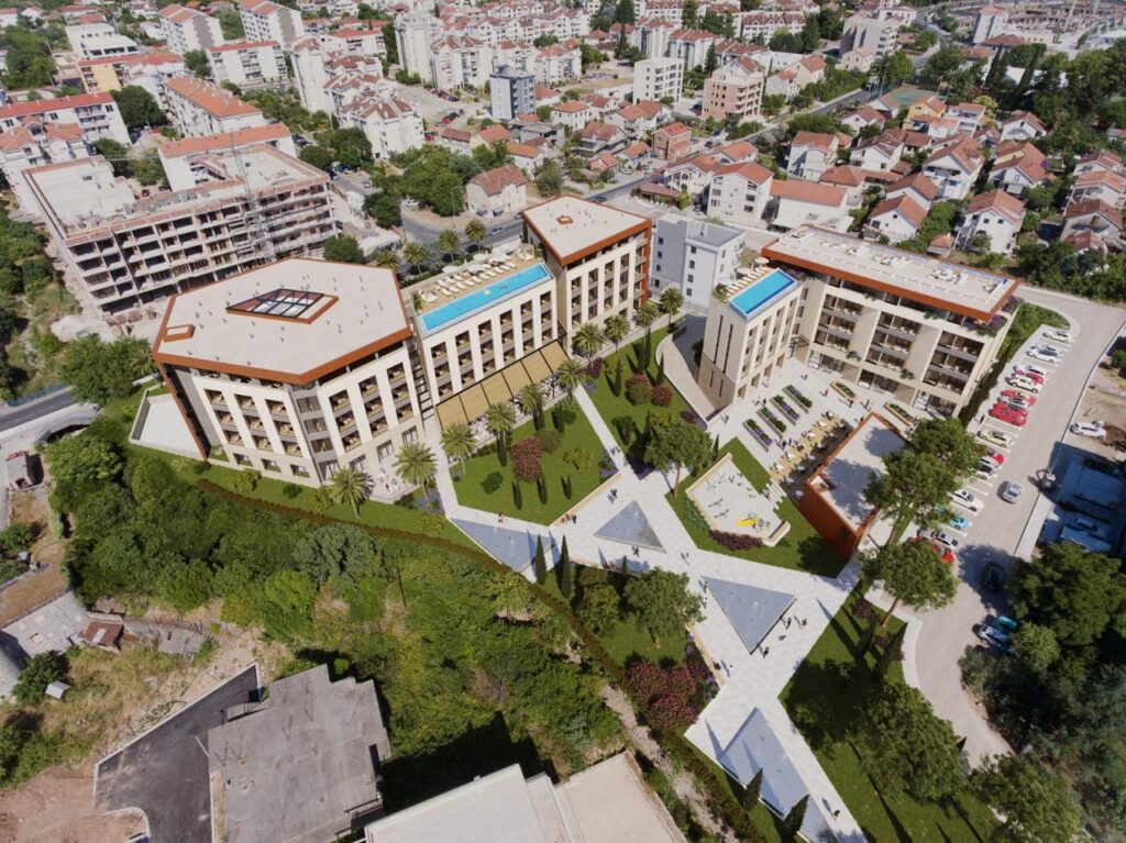 apartamenty v novom otele tivata 01