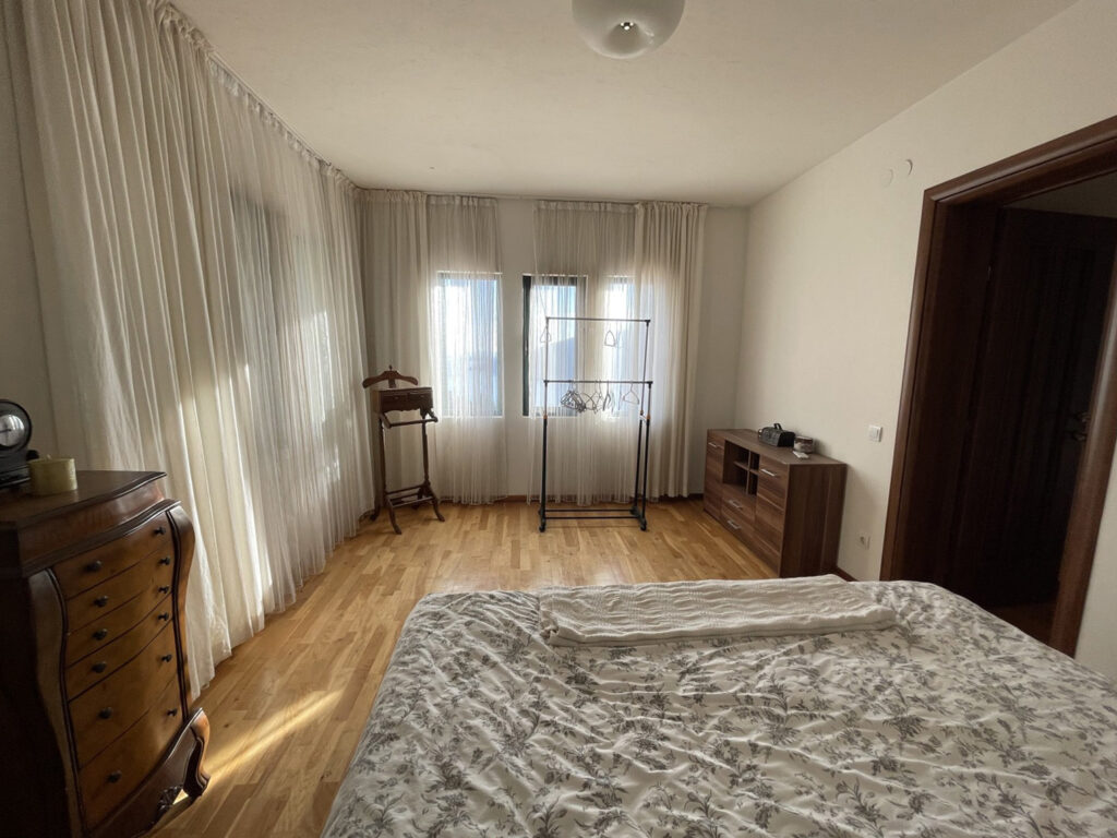 elegantnaya villa na vysote s zhivopisnymi morskimi pejzazhami v herczeg novi 20