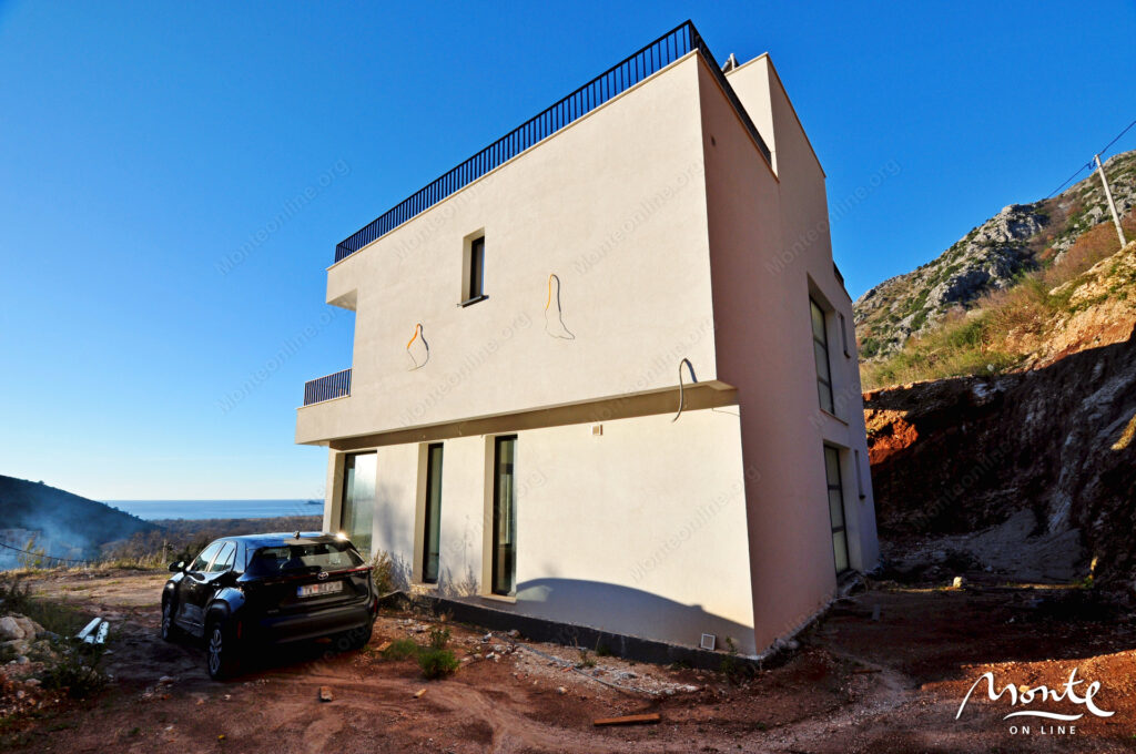 3 etazhnaya villa s solnechnymi terrasami i garazhom v bulyaricze 05
