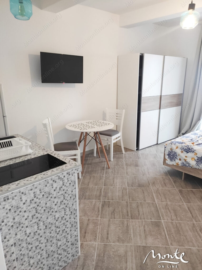 mini otel s prekrasnym vidom na more v zhivopisnom rajone utehi bar 10