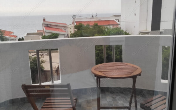 mini otel s prekrasnym vidom na more v zhivopisnom rajone utehi bar 12