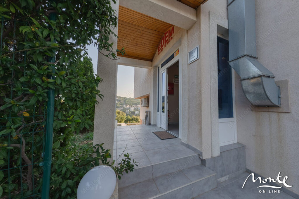 otel s potryasayushhim vidom na more i vysokim potenczialom dohoda 17