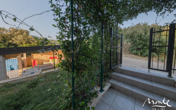 otel s potryasayushhim vidom na more i vysokim potenczialom dohoda 18