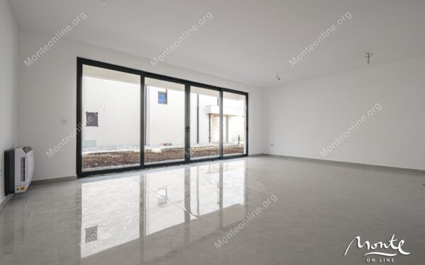 prostornyj 3 spalnyj taunhaus v zakrytom komplekse s bassejnom v lastve grbalskoj 06