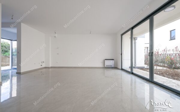 prostornyj 3 spalnyj taunhaus v zakrytom komplekse s bassejnom v lastve grbalskoj 08