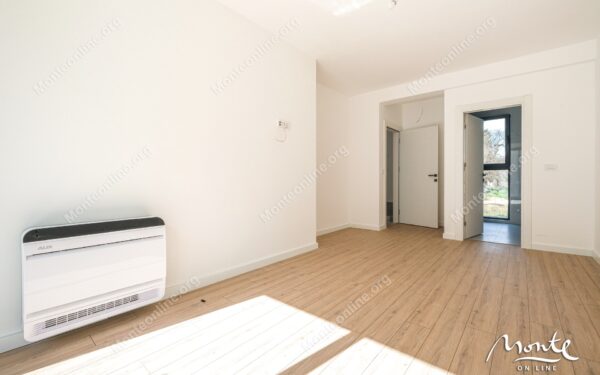 prostornyj 3 spalnyj taunhaus v zakrytom komplekse s bassejnom v lastve grbalskoj 15