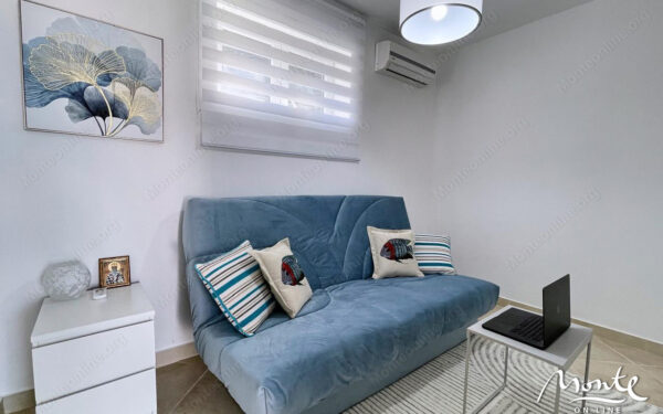 prostornyj dupleks s panoramnym vidom garazhom i dizajnerskim intererom v krashichi 03