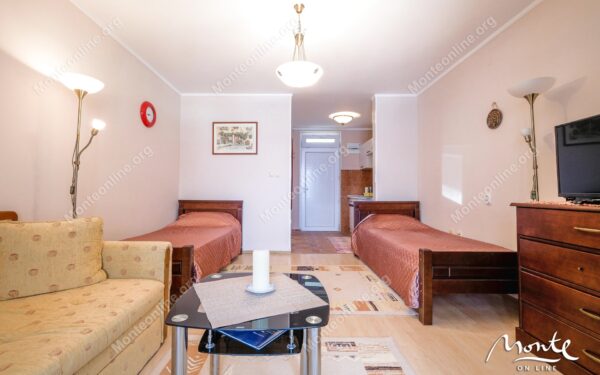 vash ugolok raya v krashichi unikalnaya studiya s panoramnym vidom na more 03