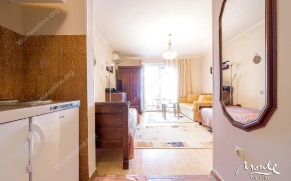 vash ugolok raya v krashichi unikalnaya studiya s panoramnym vidom na more 04