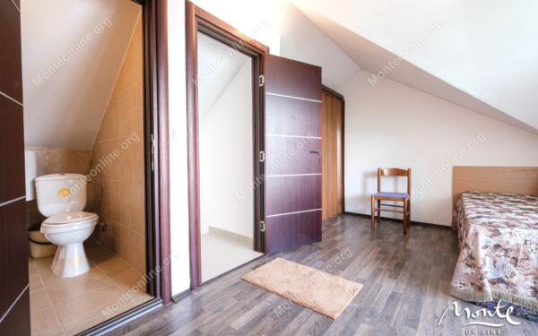 prostornyj 3 etazhnyj dom s 4 spalnyami i vidom na more v krashichi 26