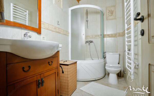 taunhaus v zakrytom poselke vranovichi 26