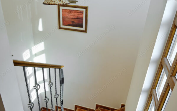 taunhaus v zakrytom poselke vranovichi 28