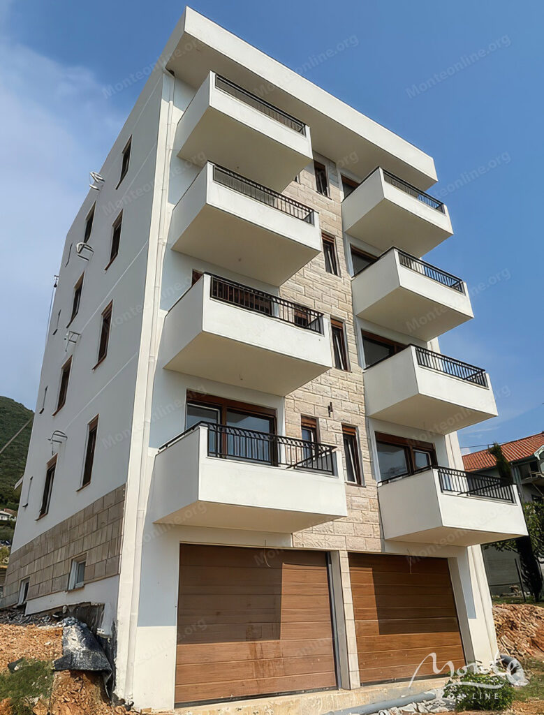 potryasayushhie apartamenty s vidom na more v kumbore herczeg novi 06
