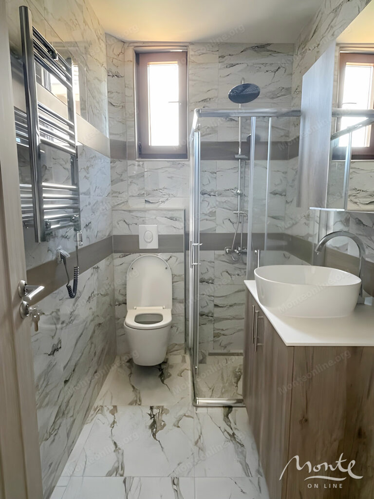 potryasayushhie apartamenty s vidom na more v kumbore herczeg novi 11