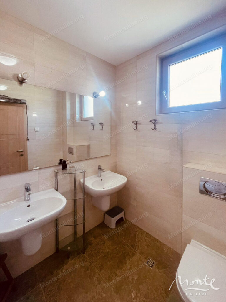 prostornaya 3 spalnaya kvartira s vidom na more i garazhnym mestom v bechichi 12