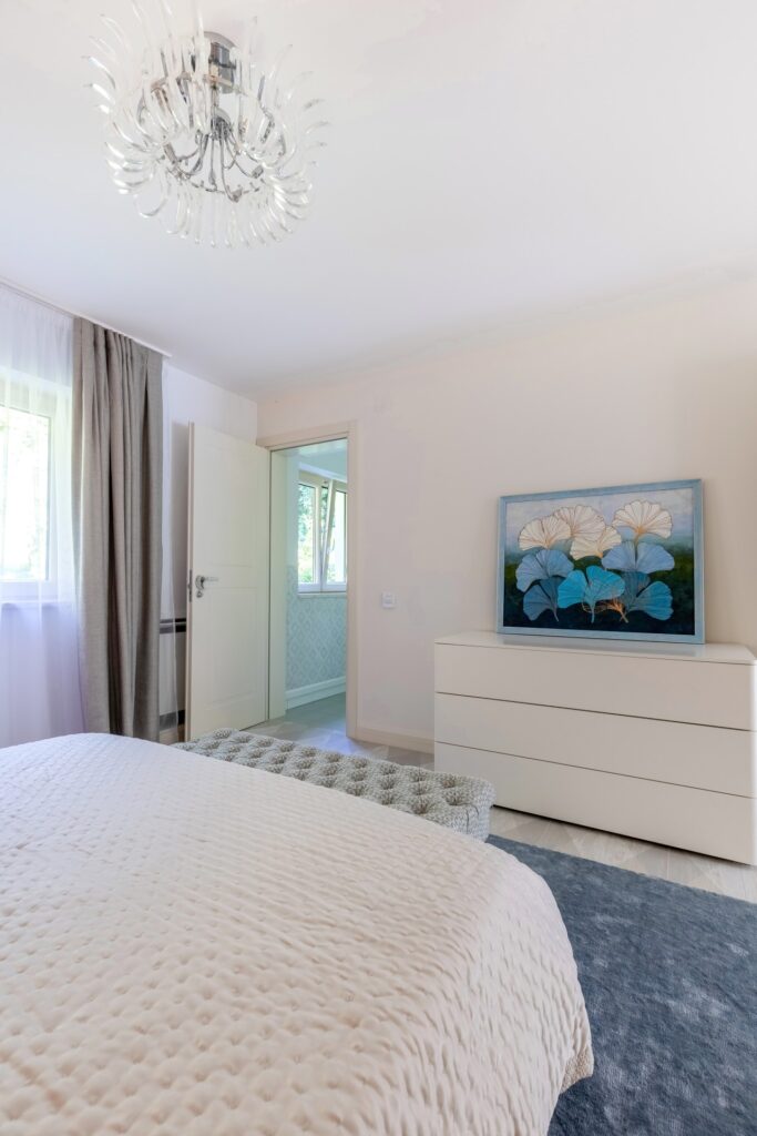 semejnaya villa na pervoj linii morya v boko kotorskoj buhte 30