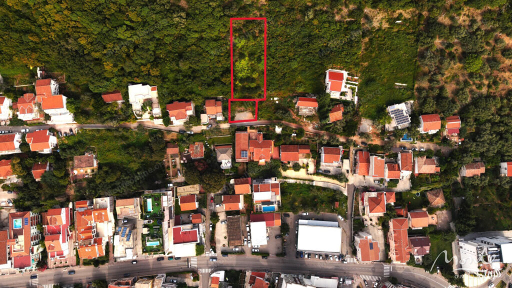 uchastok pod zastrojku s panoramnym vidom na more v budve podkoshlyun 02