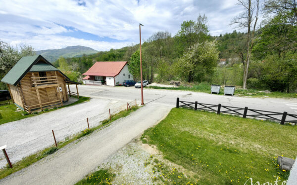 uyutnyj dom s bolshim uchastkom v zhivopisnom kolashine 08