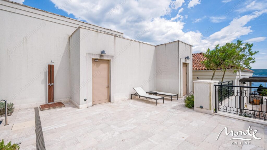 Apartament 2 sp Porto Montenegro 44