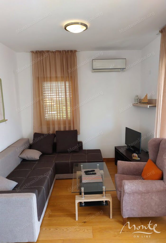 dejstvuyushhaya 3 etazhnaya turisticheskaya villa u morya v bechichi 10