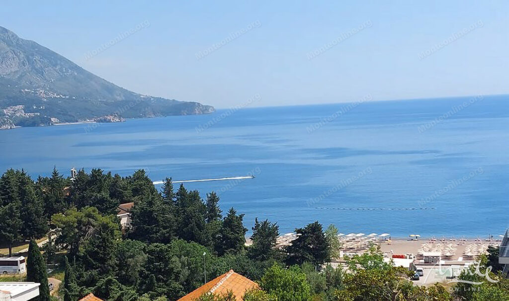 dejstvuyushhaya 3 etazhnaya turisticheskaya villa u morya v bechichi 29