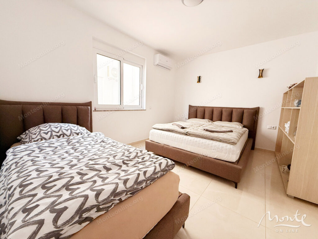 dvuhetazhnaya villa s garazhom dlya bolshoj semi v doni shtoj ulczin 07