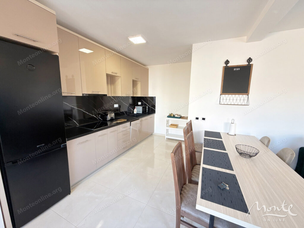 dvuhetazhnaya villa s garazhom dlya bolshoj semi v doni shtoj ulczin 09